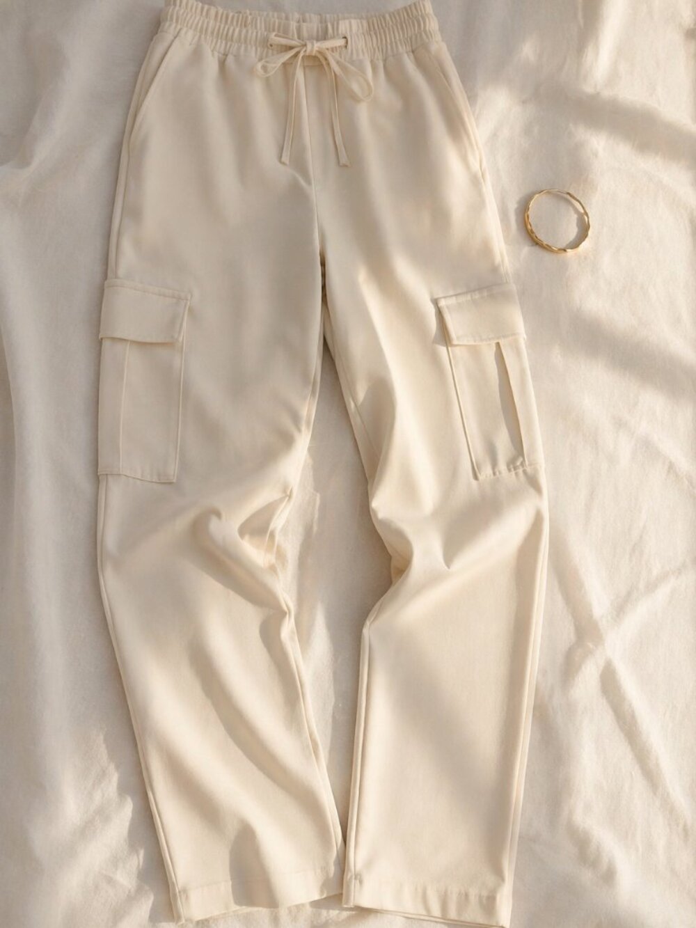 Halogen Cream Crepe Cargo Trousers Elastic Waist Minimalist Luxe Pants Small